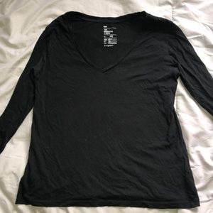 Gap the essential V-neck